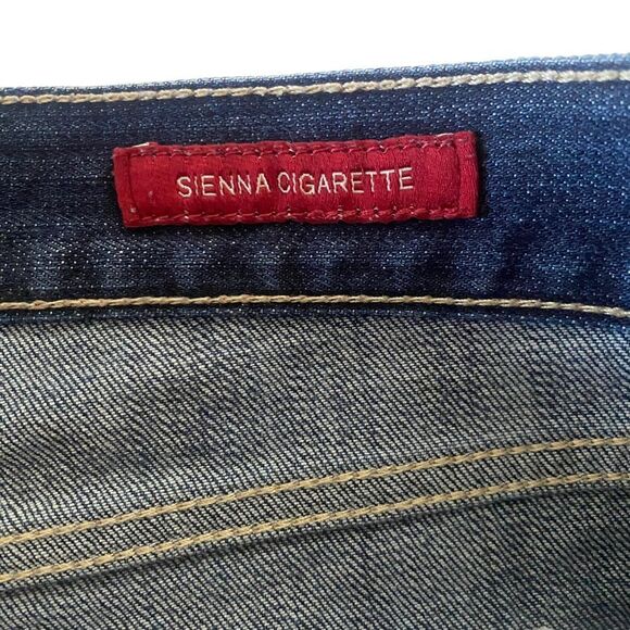 Lucky Brand Sienna Cigarette Distressed Denim Jeans Sz 10/30 - Picture 9 of 9